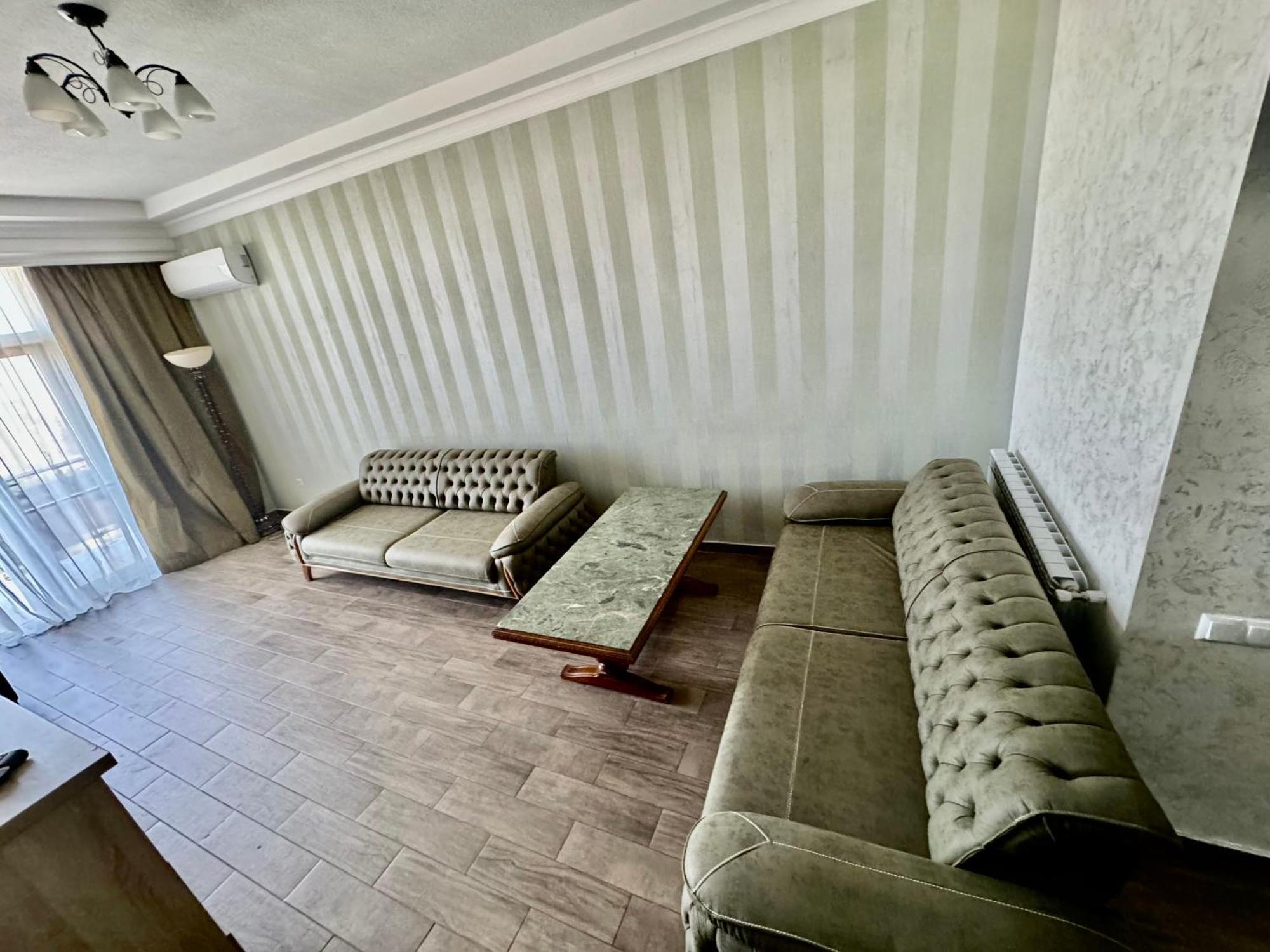 David Apt 1A Batumi Eksteriør bilde